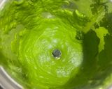 A picture of step 2 of Royal palak kaju masala.