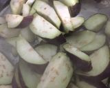 Hình bước làm 3 của món Canh cà tím nấu đậu