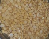 A picture of step 1 of Chana doce.