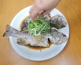 年菜推薦零失敗料理，健康好吃的清蒸黑鯛魚的食譜步驟5照片
