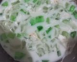 Foto langkah ke 3 dari resep Es Kelapa Buah Naga.