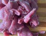 Foto del paso 1 de la receta: Solomillo de cerdo con cerveza, champiñones y jamón