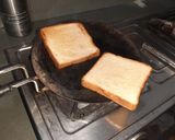 A picture of step 3 of Potato sandwich.