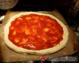 Πίτσα με διπλό πεπερόνι αφράτη φωτογραφία βήματος 8