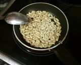 Foto del paso 2 de la receta Ensalada de espinacas con requesón