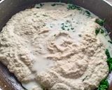 A picture of step 2 of Methi Matar Paneer.