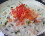 Foto del paso 5 de la receta: Pollo al verdeo plus con papas a la crema