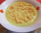 Foto del paso 6 de la receta: Crema de calabacín con aguacate y cacahuetes