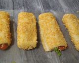 Foto langkah ke 2 dari resep Roti Gulung Sosis.