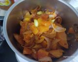 A picture of step 1 of Matar Paneer.
