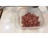 Hình bước làm 1 của món Bò lúc lắc