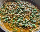 A picture of step 2 of Methi malai matar.