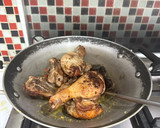 Foto langkah ke 2 dari resep Semur Ayam Pedas.