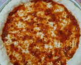 Foto langkah ke 4 dari resep 188. No Knead Pizza Eggless dengan Pinggiran Sosis.