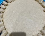 Foto langkah ke 7 dari resep Cheezy Bites Pizza.