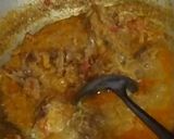 Foto langkah ke 7 dari resep Daging Sapi Kuah Santan Simpel.