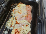 Matambre a la pizza con papas al horno