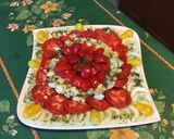 Une image de l'étape 9 de Salade aux trois tomates, concombres et persil.