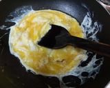 A picture of step 1 of Egg fried rice.
