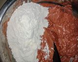 Foto langkah ke 4 dari resep Red Velvet Cookies Choco Chip.