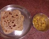 A picture of step 6 of Methi Paratha with Aloo curry.