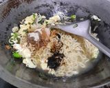 Foto langkah ke 6 dari resep Mie Instan Kuah Nyemek.