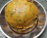 A picture of step 2 of Basan ki poori.