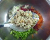 A picture of step 3 of Mix Veg. Chessy Paratha.