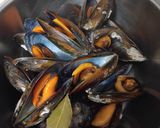 Foto del paso 4 de la receta: 🍝 Espaguetis con mejillones y tomate 🐚