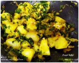A picture of step 7 of Aloo Methi.