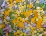 મેયોનિસ સેન્ડવીચ(Meyo sandwich recipe in Gujarati) રેસીપી સ્ટેપ1ફોટો