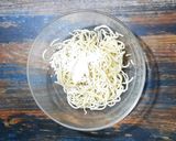 A picture of step 1 of Veg Manchow Soup.
