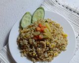 Foto langkah ke 3 dari resep Nasi goreng hijau.