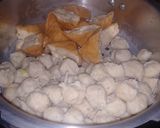 Foto langkah ke 5 dari resep Bakso ayam homemade.
