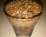 A picture of step 6 of Oreo Milkshake.