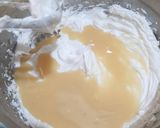 Foto langkah ke 2 dari resep Butter Cream Lembut.