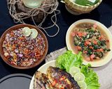 Foto langkah ke 6 dari resep Sambal petis kecap.