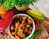 कमरख हरी मिर्च की खट्टी मीठी सब्जी(star fruit green chilli dry sabji recipe in Hindi) रेसिपी चरण 4 फोटो