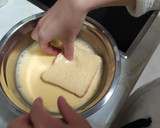 Foto del paso 2 de la receta: Pan de molde estilo pizza