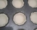 A picture of step 9 of Pizza Cups.