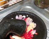 Foto langkah ke 4 dari resep Perkedel Jagung Udang.