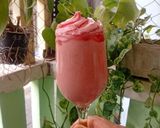 Foto langkah ke 4 dari resep Strawberry Creamy Bliss.