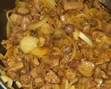 Foto langkah ke 3 dari resep Ati Ampela tumis Bombay.