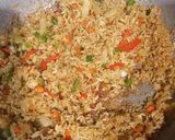 Foto langkah ke 3 dari resep Nasi Goreng Sayur.
