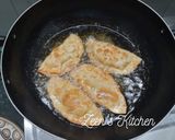 A picture of step 4 of Festive Special Puris.