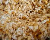 A picture of step 5 of Poha Namkeen.