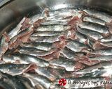 A picture of step 1 of Simply... sardines in the oven.
