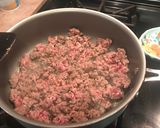 A picture of step 1 of Cheeseburger Rice.