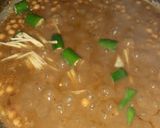 A picture of step 5 of Lahori Chikkar cholay.