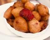A picture of step 6 of Strawberry puff puff.